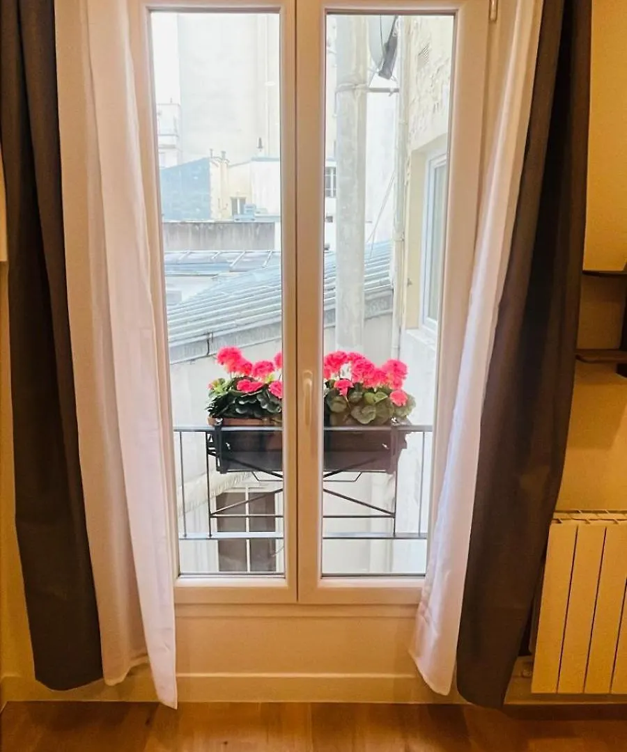 Studio Heliopolis - Best Location Paris 0*,