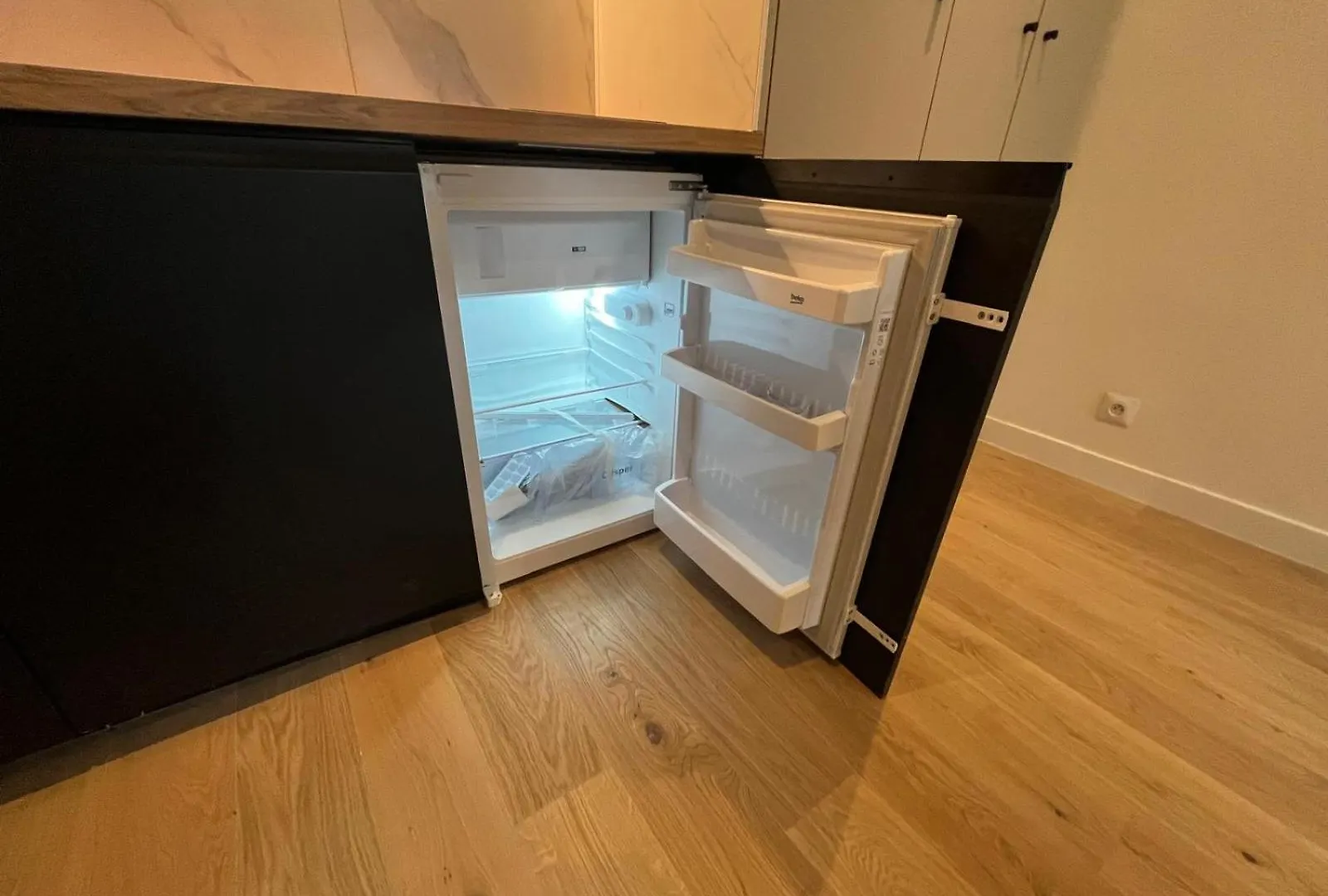 Studio Heliopolis - Best Location Paris Apartment